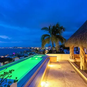 luna-liquida-hotel-boutique.hotelspuertovallarta.org/